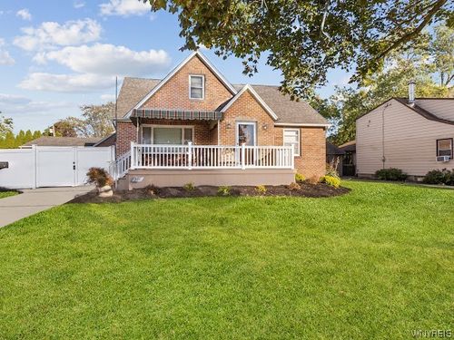 360 S Shore Blvd, Lackawanna, NY, 14218-1714 | Card Image