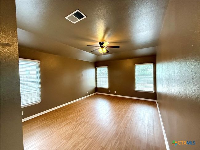 213 Summerside Ave, House other with 3 bedrooms, 2 bathrooms and null parking in Lockhart TX | Image 25