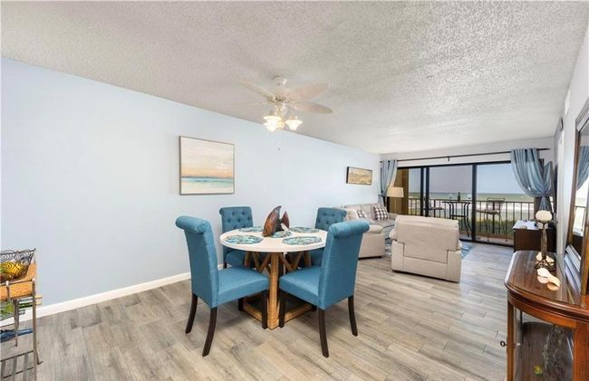 APT-205 - 10310 S Ocean Dr, Condo with 2 bedrooms, 2 bathrooms and null parking in Jensen Beach FL | Image 4