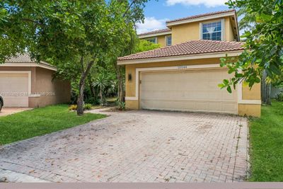 15044 Sw 19th St, House other with 5 bedrooms, 3 bathrooms and null parking in Miramar FL | Image 1