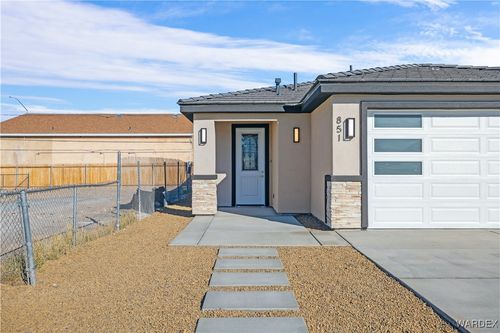 851 Sea Spray Drive, Bullhead City, AZ, 86442 | Card Image