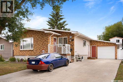 1606 7th Ave E, Regina, SK, S4N5S6 | Card Image