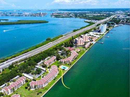 t18-7520 Sunshine Skyway Ln S, ST PETERSBURG, FL, 33711-4960 | Card Image
