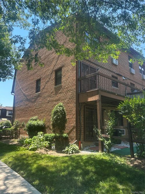 120-25 Ketch Ct, College Point, NY, 11356-1151 | Card Image