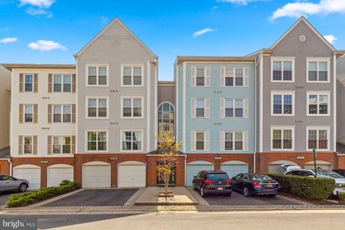 apt-101-255 S Pickett St, ALEXANDRIA, VA, 22304-4727 | Card Image