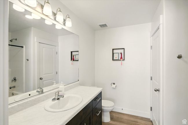 2124 E 1490 South Pl, House other with 4 bedrooms, 3 bathrooms and 8 parking in Logan UT | Image 9