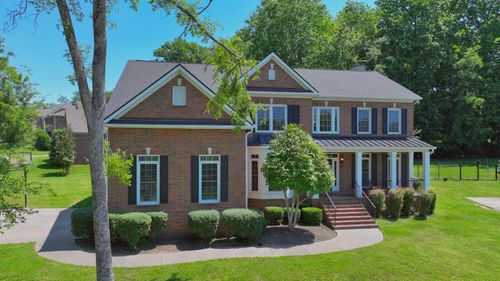 106 Shorecrest Cir, Hendersonville, TN, 37075-4866 | Card Image