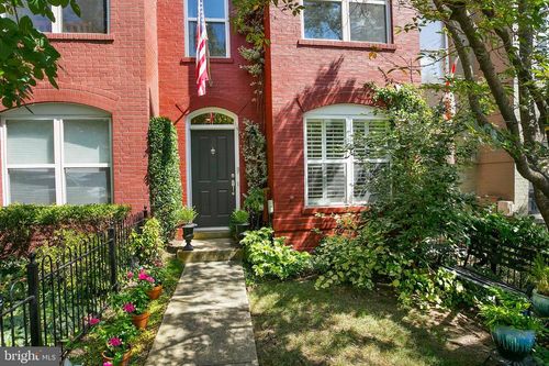 2133 13th St Nw, WASHINGTON, DC, 20009-7508 | Card Image