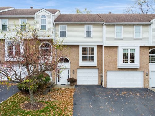 305 Glenwood Dr, Monroeville, PA, 15146-1837 | Card Image