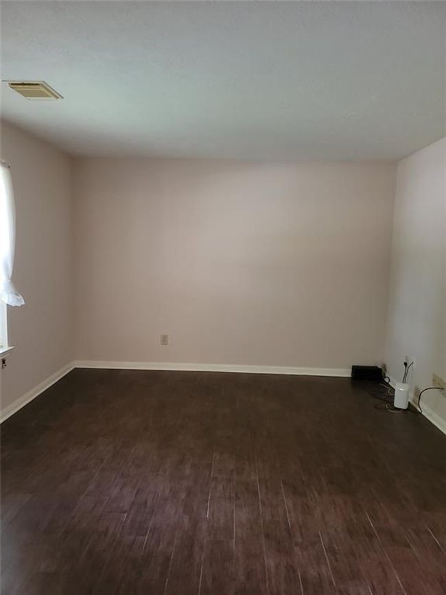 Formal living/office | Image 18