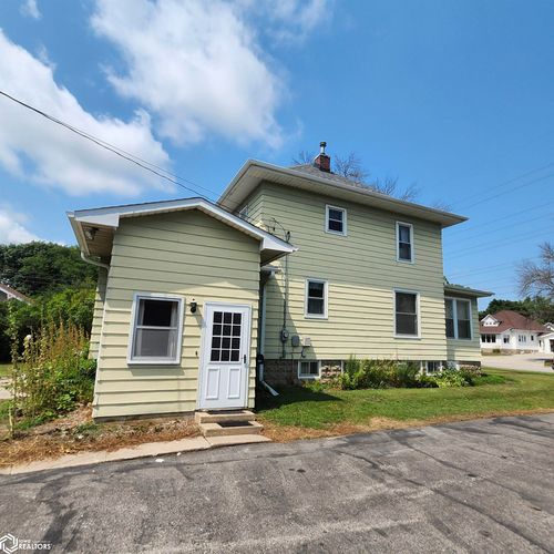 208 1st Ave N, Humboldt, IA, 50548-2506 | Card Image