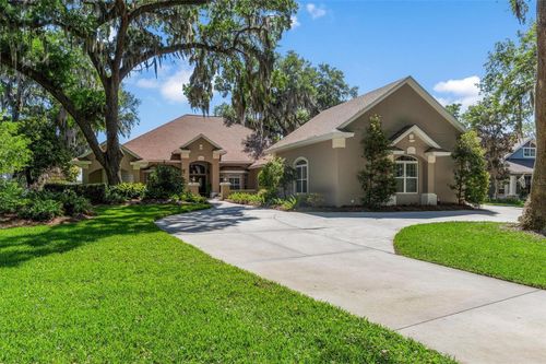 926 Hawk Lndg, FRUITLAND PARK, FL, 34731-6538 | Card Image