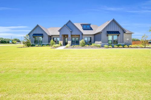 111 Muscogee Dr, Waxahachie, TX, 75165-2533 | Card Image