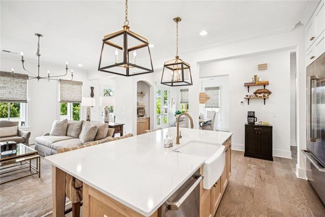 1057 Crossroads Trl, House other with 3 bedrooms, 4 bathrooms and 2 parking in Milton GA | Image 12