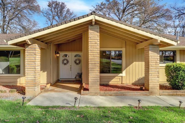 23447 Wayfarer Ct, House other with 3 bedrooms, 2 bathrooms and null parking in Auburn CA | Image 4