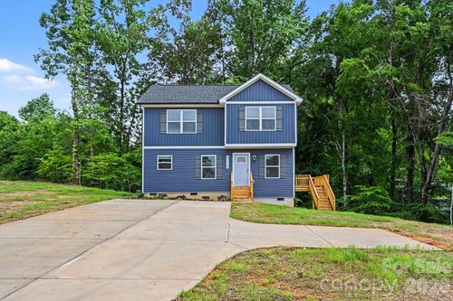 4218 Pine St, Kannapolis, NC, 28081-8802 | Card Image