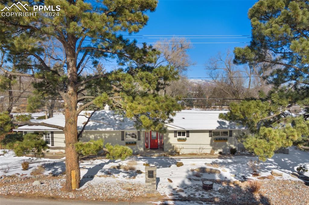 Old Broadmoor Rd, Colorado Springs, CO 80906