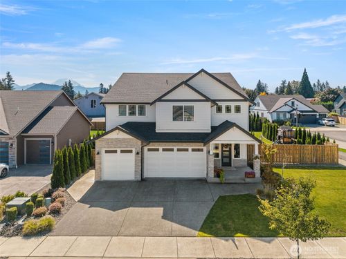2690 Wyrick Ct, Enumclaw, WA, 98022-2444 | Card Image