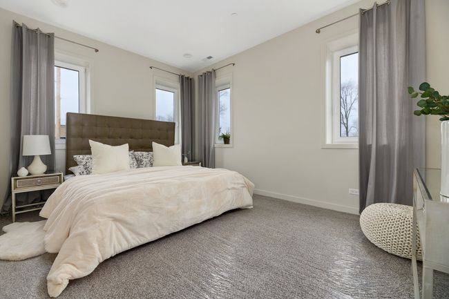 2E - 770 Irving Park Rd, Condo with 2 bedrooms, 2 bathrooms and 1 parking in Roselle IL | Image 12