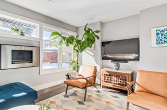 13 Mayfair Rd Sw, House detached with 5 bedrooms, 3 bathrooms and 2 parking in Calgary AB | Image 12