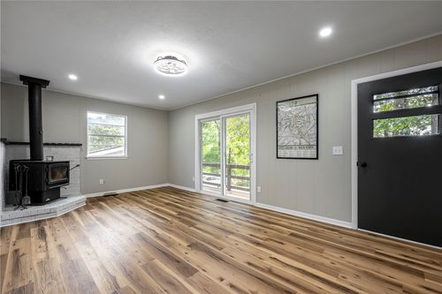 3 Boyce Dr, Bella Vista, AR, 72715-8761 | Card Image