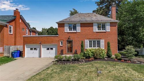 220 High Park Blvd, Amherst, NY, 14226-4272 | Card Image