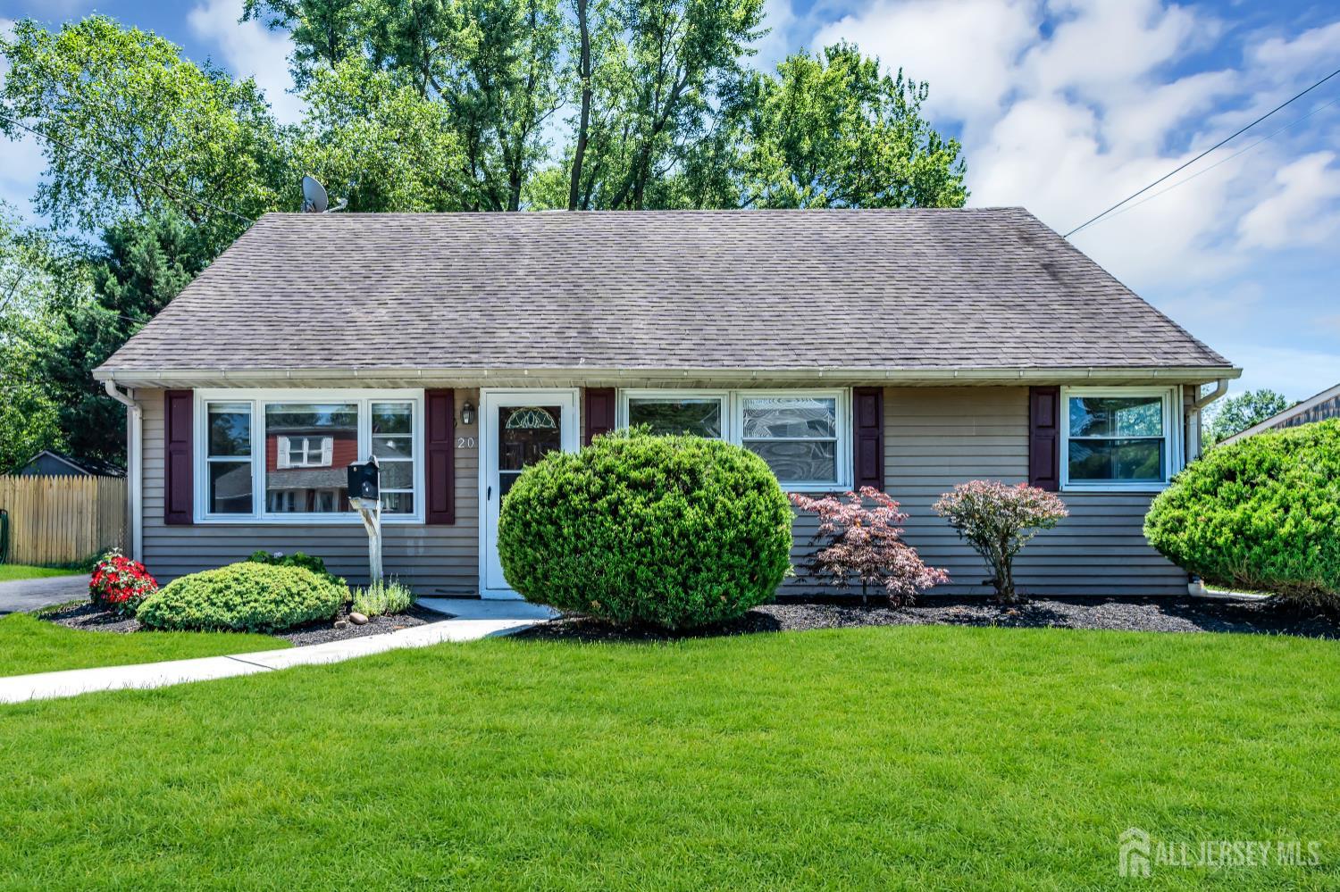 Residential in Edison