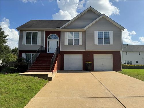 95 Revere Turn, Fairburn, GA, 30213-6078 | Card Image