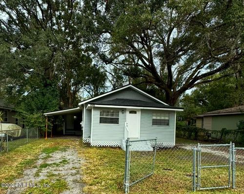 2585 Broadway Ave, Jacksonville, FL, 32254-3247 | Card Image