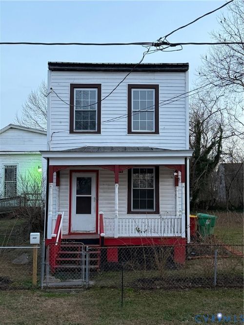 1110 Mckenzie St, Petersburg, VA, 23803-2949 | Card Image