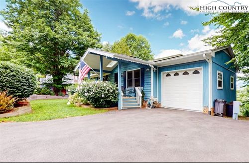 261 Knoll Cir, Newland, NC, 28657-8324 | Card Image