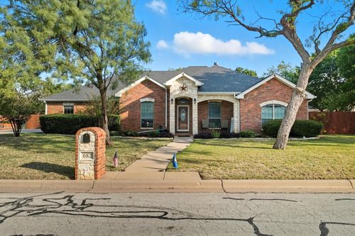 682 Lytle Shores Dr, Abilene, TX, 79602-5234 | Card Image