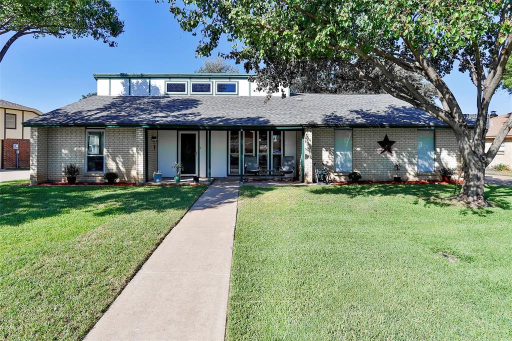 Buckhorn Pl, Fort Worth, TX 76137