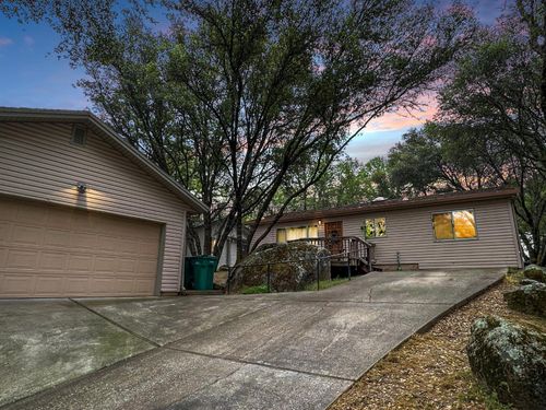 11457 Sandpiper Way, Penn Valley, CA, 95946 | Card Image
