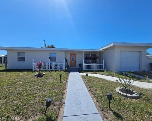 858 Conreid Dr Ne, PORT CHARLOTTE, FL, 33952-9715 | Card Image