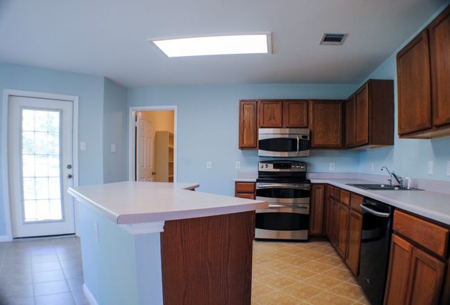 1919 Continental Pass, House other with 4 bedrooms, 3 bathrooms and 2 parking in Cedar Park TX | Image 8