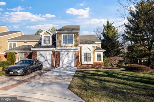 124 River Oaks Cir, PIKESVILLE, MD, 21208-1366 | Card Image