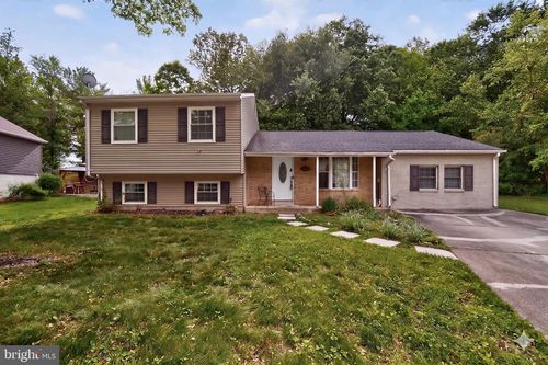 12203 Kingsbrook St, BOWIE, MD, 20721-1980 | Card Image