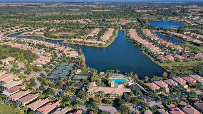 5759 Benevento Dr, House other with 3 bedrooms, 3 bathrooms and null parking in SARASOTA FL | Image 80