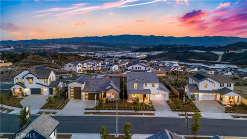 28632 Old Springs Rd, Castaic, CA, 91384-2913 | Card Image