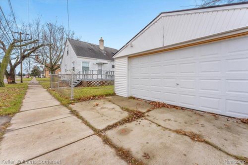 11339 Ford Ave, Warren, MI, 48089-3713 | Card Image