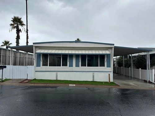 spc-274-8301 Mission Gorge Rd, Santee, CA, 92071-3593 | Card Image