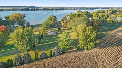 W11015 Glen Dr, Beaver Dam, WI, 53916-9154 | Card Image