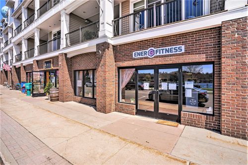 3-560 S Hancock St, Pentwater, MI, 49449-8953 | Card Image