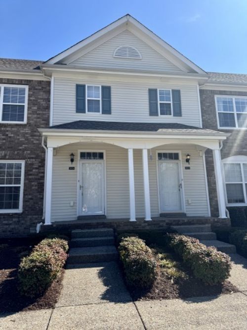 3014 New Port Valley Cir, Thompsons Station, TN, 37179-5383 | Card Image