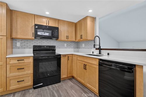 648 Coronado, Long Beach, CA, 90814 | Card Image