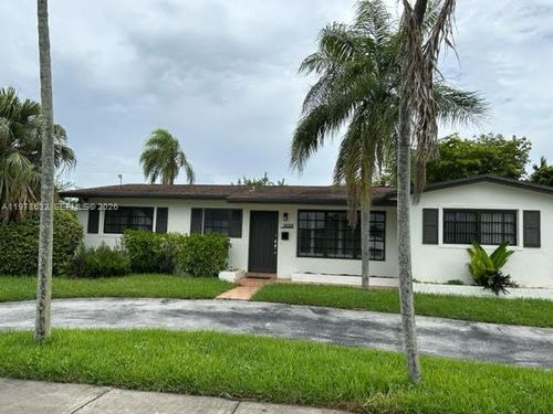 5001 Sw 90th Ct, Miami, FL, 33165-6630 | Card Image
