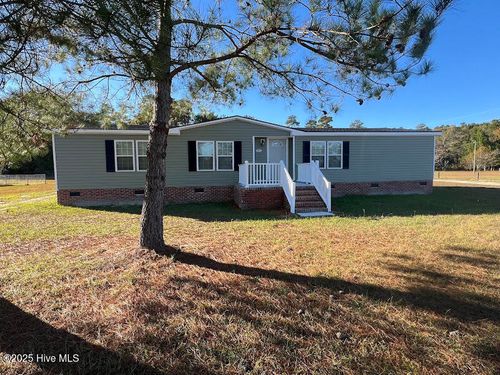 542 Red Oak Farm Rd, Tar Heel, NC, 28392-8623 | Card Image