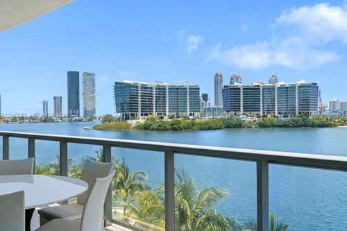 apt-414-3300 Ne 188th St, Miami, FL, 33180-3372 | Card Image