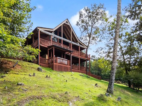 40 Crabapple Ln, Murphy, NC, 28906-6240 | Card Image